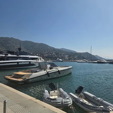 2-bed Sleeps 5 With Hot Tub Rapallo