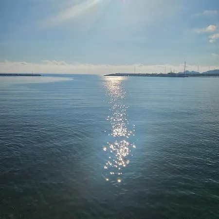 2-bed Sleeps 5 With Hot Tub *