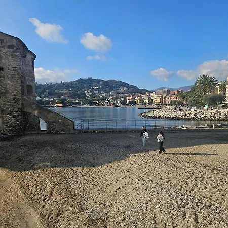 2-bed Sleeps 5 With Hot Tub Apartment *