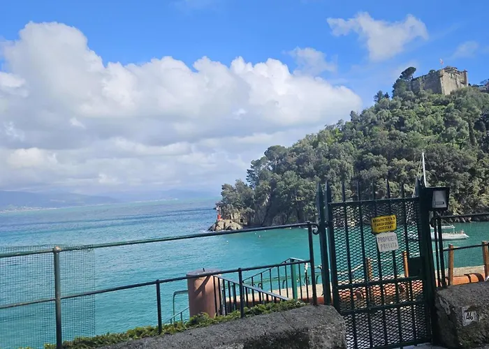 2-bed Sleeps 5 With Hot Tub Apartment Rapallo