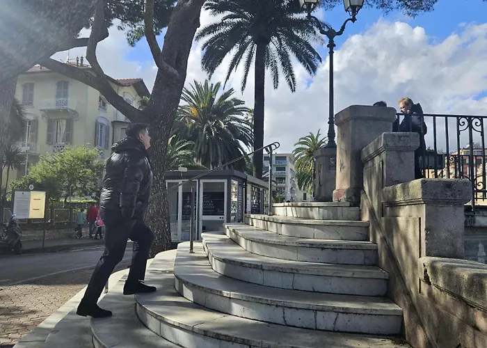 2-bed Sleeps 5 With Hot Tub *