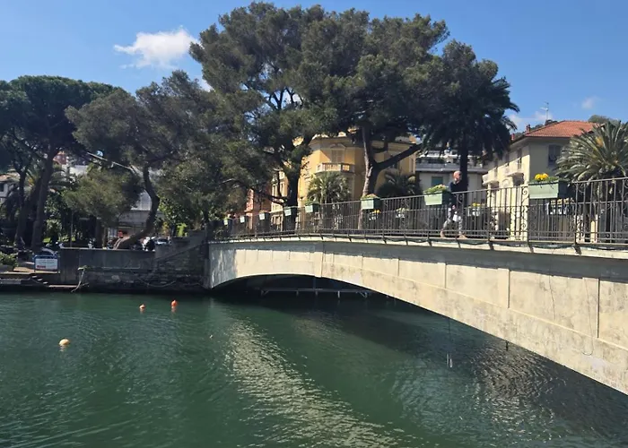 2-bed Sleeps 5 With Hot Tub